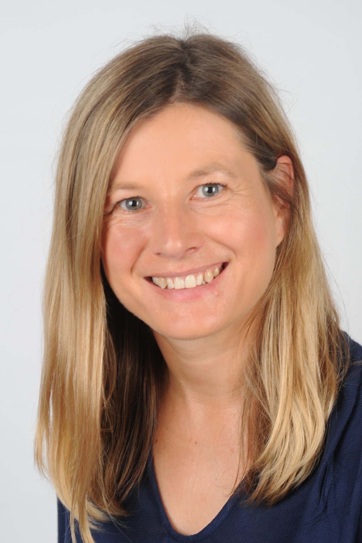 Christine Dudzus